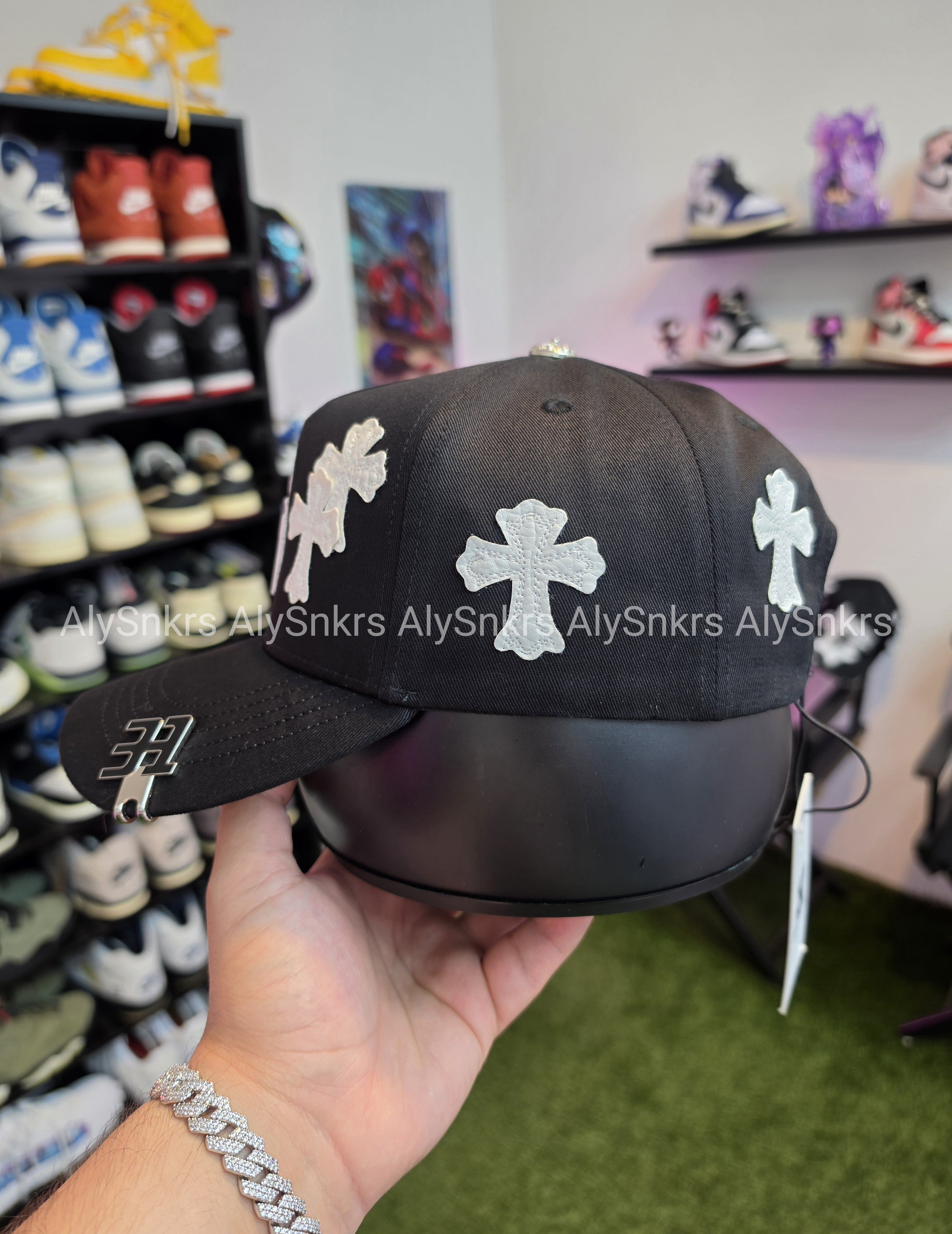 31 HATS - Thirty One Hats “TOH CROC CHROME” Limited Edition